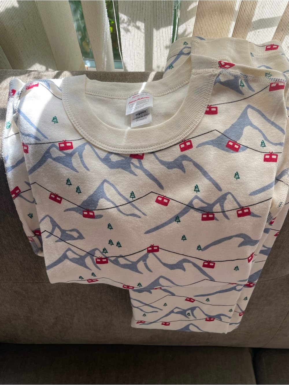 Hanna Andersson Winter Gondola pajamas sz 12 🚠